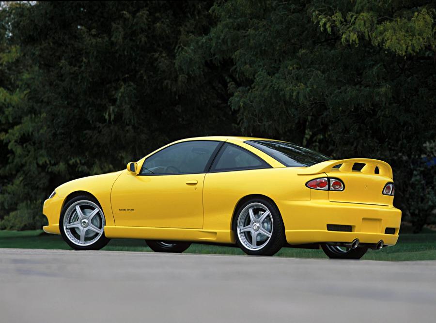  Chevrolet Cavalier Coupe 2003 года  (фото 12 из 13)